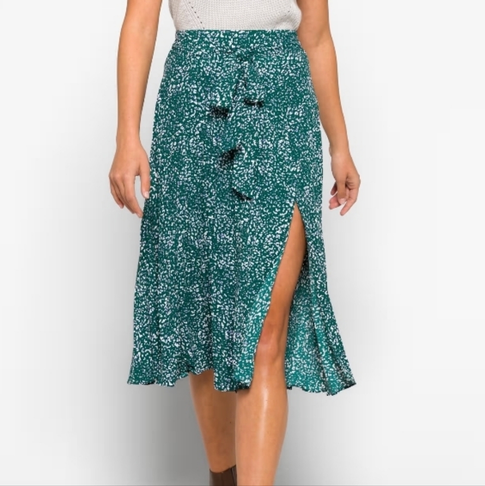 NWT Skies Are Blue Green Printed Midi Skirt with Side Slit, Size L